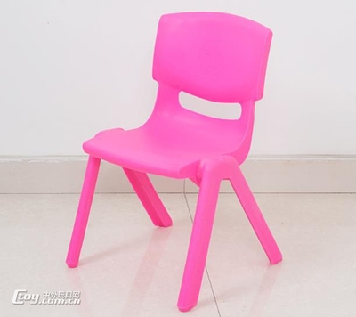 【大風(fēng)車(chē)幼教玩具】廣西南寧可定制幼兒園塑料課桌椅